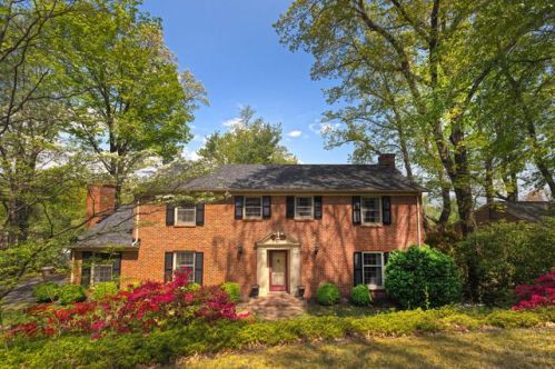 3051 Hemlock Rd, Roanoke, VA 24014-3209