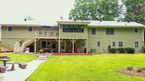 4153 Highway 155, Stockbridge GA  30281-4011 exterior