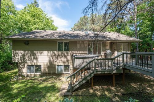 15864 Garden View Ct, Saint Paul MN  55124-7015 exterior