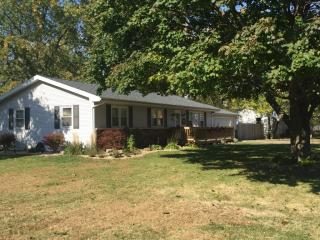 144 Union St, Wataga, IL 61488-5220