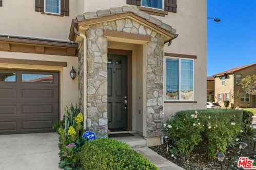12470 Olive Ln, Whittier, CA 90670-6904