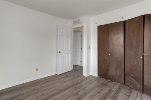 17708 Belleview Pl, Denver CO  80015-2305 exterior