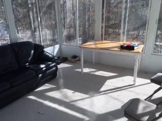 406 Perry Creek Dr, Chapel Hill NC  27514-5231 exterior