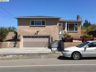 2920 D St, Hayward, CA 94541-4540