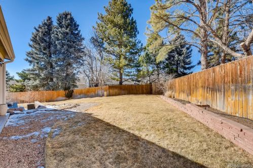 7075 Niagara Ct, Englewood CO 80112-1011 exterior