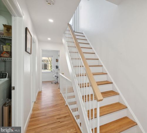 2023 Fitzwater St, Philadelphia PA  19146-1332 exterior