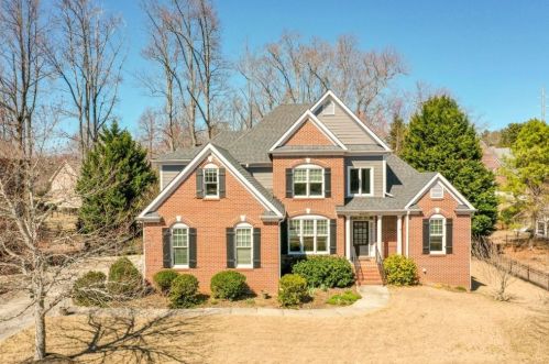 2910 Trailing Ivy Way, Buford, GA 30519-7637