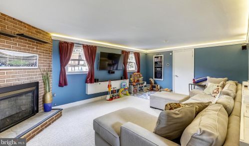 9920 Lorain Ave, Silver Spring MD 20901-3247 exterior