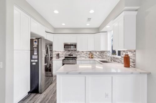 7042 Angora St, Chino, CA 91710-8330