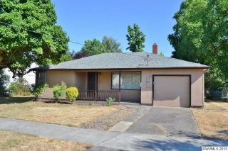 451 E St, Lebanon OR  97355-1756 exterior