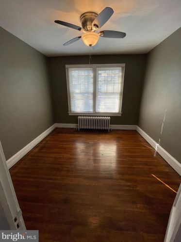 549 Burrowes Ave, Lancaster PA  17602-2120 exterior