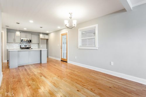 2580 Harris St, Atlanta GA  30344-2624 exterior