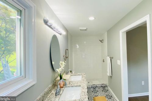 1205 Downs Dr, Silver Spring MD 20904-2027 exterior