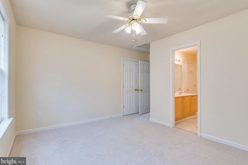 288 Fraser Ct, Charles Town WV  25414-5463 exterior