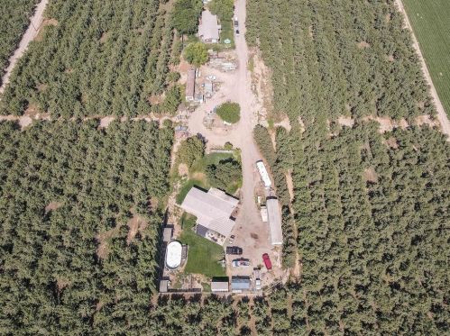 4550 Van Clief Rd, Stevinson, CA 95374-9616