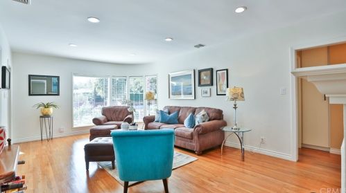 227 Western Ave, Glendale CA  91201-2829 exterior