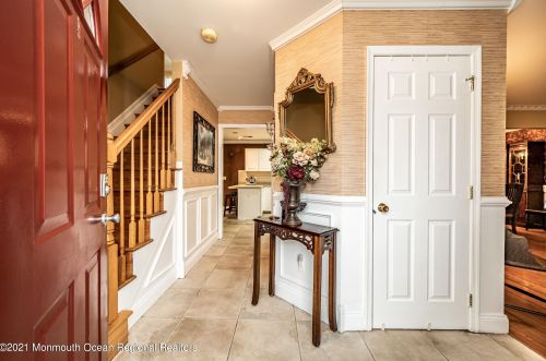 5 Clover Hill Dr, Jackson Twp, NJ 08527-1650
