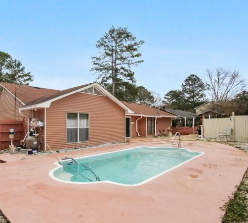 5901 Poplin Ct, Lithonia, GA 30058-5421