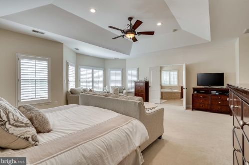 15747 Spyglass Hill Loop, Gainesville VA  20155-3239 exterior