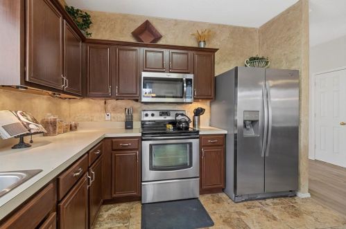 7809 Park Downs Dr, Fort Worth TX  76137-5451 exterior