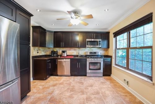 705 Hidden Village Dr, Perth Amboy, NJ 08861-3368