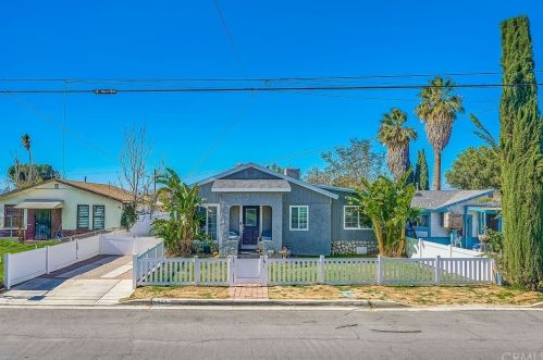 555 Prospect Ave, Riverside CA  92507-1720 exterior