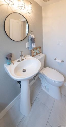 3267 Holly St, Denver CO  80222-7534 exterior