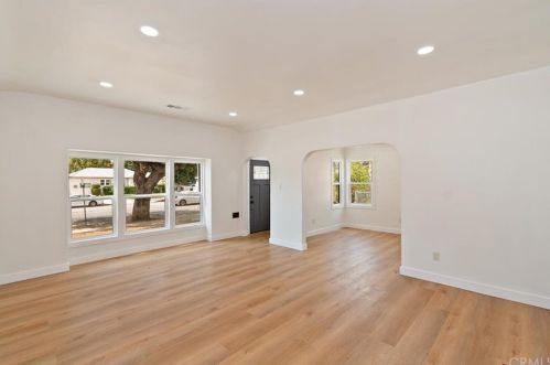 732 Verdugo Rd, Glendale CA  91205-2756 exterior