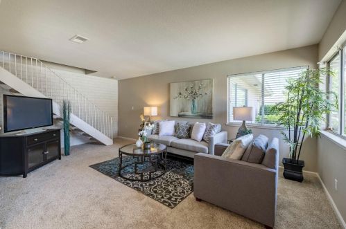 11652 Quartz Dr, Auburn, CA 95602-2211