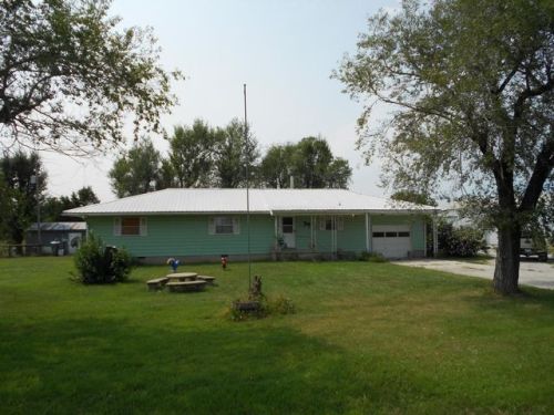 151 3rd St, Bluejacket, OK 74333-4388
