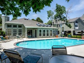 3499 Uravan Way, Denver CO  80013-4489 exterior