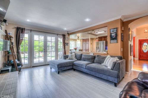 2128 Sunrise Cir, Upland CA 91784-7334 exterior