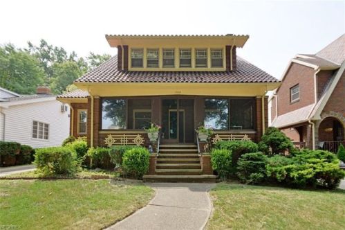 17219 Fernshaw Ave, Cleveland OH  44111-4143 exterior