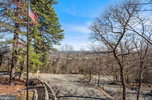 2300 Lookout Rd, Haymarket, VA 20169-1515
