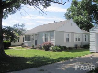 1015 Tripp Ave, Peoria, IL 61603-1419