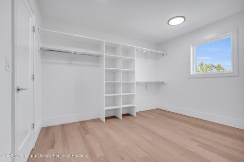 171 Wall St, Tinton Falls NJ  07724-2416 exterior