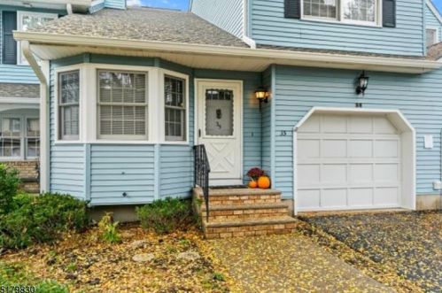 35 Bridle Way, Sparta, NJ 07871-1748