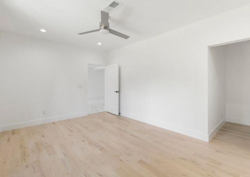 2374 Logan Cir, Atlanta GA  30318-2855 exterior