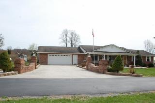 158 Old Jenny Dr, Willow Tree, VA 24248-8706
