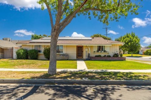 45004 Camolin Ave, Lancaster, CA 93534-2022