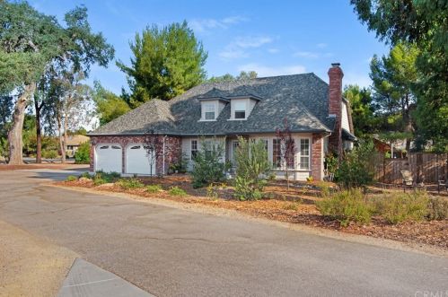 2314 Ashwood Pl, Lake Nacimiento, CA 93446-4774