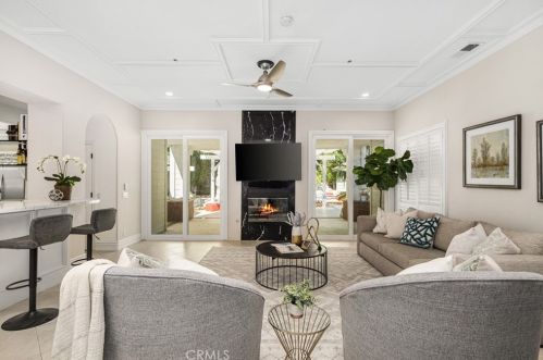 4501 Cerro Vista Dr, Anaheim CA 92807 exterior