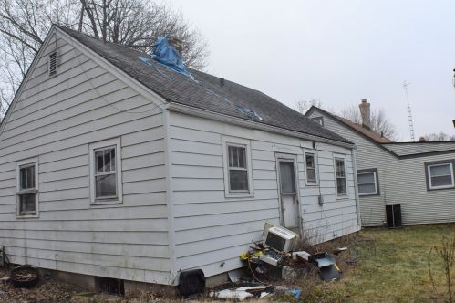 416 Monroe St, Rockford, IL 61101-4944