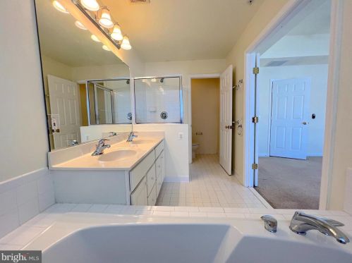 11507 Pittsford Glen Way, Silver Spring MD 20904-4203 exterior