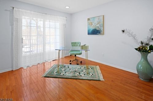 5 Garfield Way, Princeton NJ  08540-1669 exterior