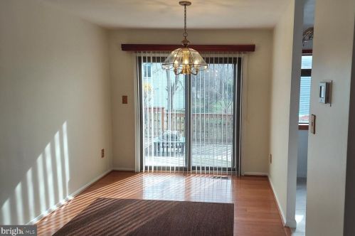6251 Parallel Ln, Columbia MD  21045-4316 exterior