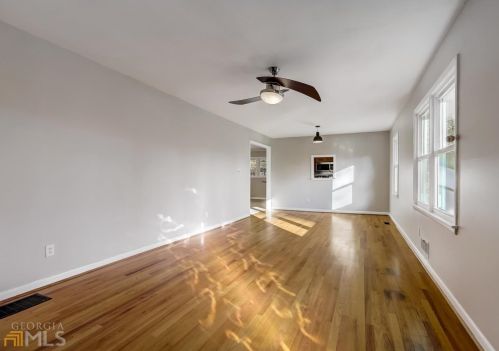 3162 Friar Tuck Rd, Atlanta GA  30340-0026 exterior