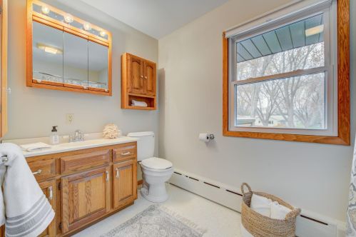 2841 Burnside Ave, Saint Paul MN  55121-1306 exterior