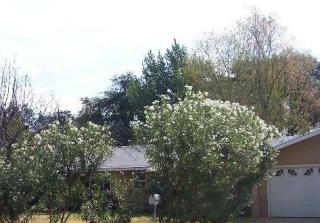3445 Alexander Dr, Redding, CA 96002-2708