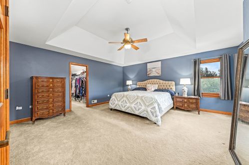 5 Crenshaw Ct, Lemont IL  60490-6614 exterior